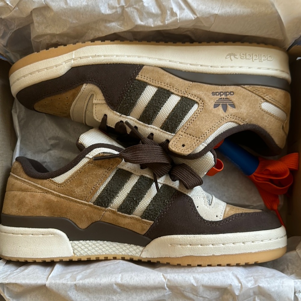 Adidas Forum 84 Low CL Alumin/Branch/Brown in US Men’s Size 9.5. Worn once.